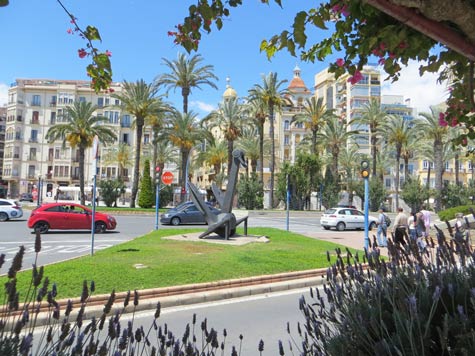 Alicante Spain Vacation Guide